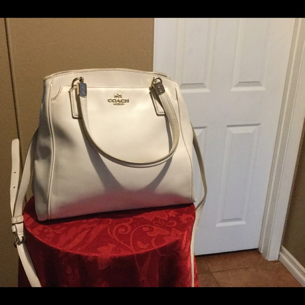 NWOT Coach New York purse